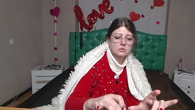 Snapshot of RoseHille chatting on February 2026 02:37:01 AM RoseHille online show from February 2026 02:37:01 AM