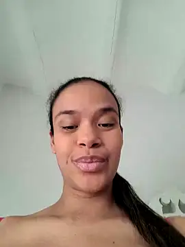 kyliecastell online show from November 2025 03:36:01 PM