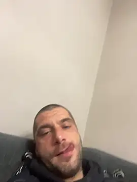 Kinkycouple142 online show from April 2026 06:34:01 PM