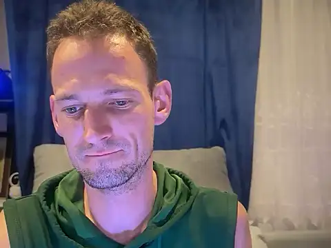 Snapshot of Hotcrazy235 chatting on November 2025 03:17:02 PM Hotcrazy235 online show from November 2025 03:17:02 PM