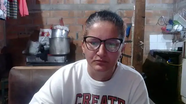 Sra Angelina online show from May 2026 03:34:01 AM