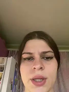 Dona Mafia online show from December 2025 10:31:01 AM