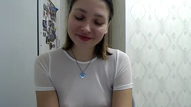 Snapshot of your__gena chatting on November 2025 05:28:02 PM your gena online show from November 2025 05:28:02 PM