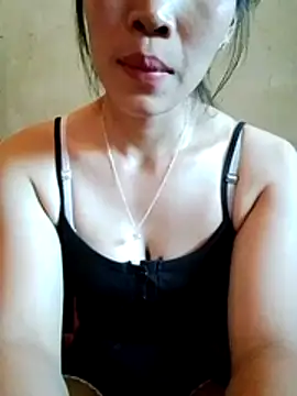 Snapshot of Cloud-wh chatting on November 2025 07:18:02 AM Cloud-wh online show from November 2025 07:18:02 AM