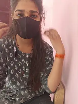 Iamyourdarling online show from November 2025 06:07:02 AM