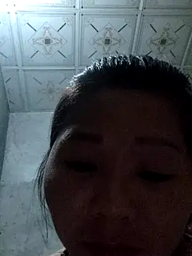 Snapshot of vangkt-cute chatting on November 2025 02:16:01 PM vangkt-cute online show from November 2025 02:16:01 PM