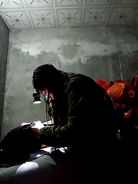 vangkt-cute online show from December 2025 11:17:01 AM