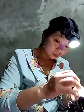 Snapshot of vangkt-cute chatting on March 2026 06:47:01 PM vangkt-cute online show from March 2026 06:47:01 PM