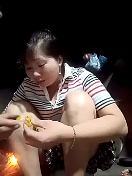 Snapshot of vangkt-cute chatting on March 2026 11:39:02 AM vangkt-cute online show from March 2026 11:39:02 AM