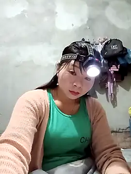 Snapshot of vangkt-cute chatting on March 2026 07:50:01 PM vangkt-cute online show from March 2026 07:50:01 PM