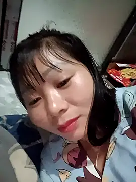 Snapshot of vangkt-cute chatting on March 2026 11:42:01 PM vangkt-cute online show from March 2026 11:42:01 PM