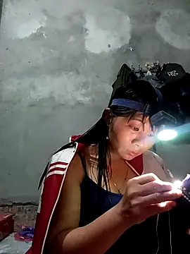 Snapshot of vangkt-cute chatting on March 2026 05:18:01 AM vangkt-cute online show from March 2026 05:18:01 AM