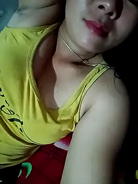 Snapshot of vangkt-cute chatting on March 2026 12:49:01 PM vangkt-cute online show from March 2026 12:49:01 PM