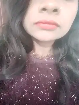 riyahot011 online show from November 2025 05:17:01 AM