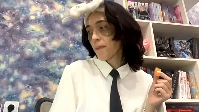 JamieRosten online show from November 2025 12:04:01 PM