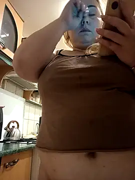 Moumy girl online show from November 2025 03:38:01 AM