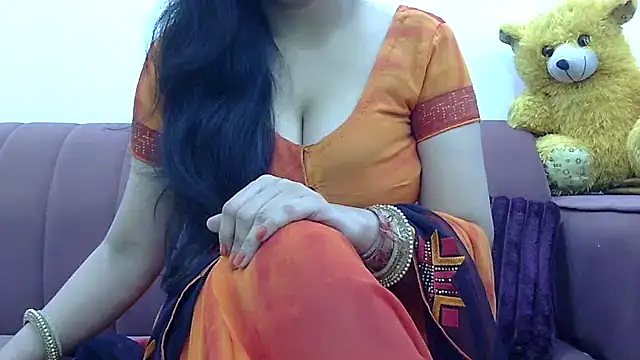 Zoya-sexy online show from January 2025 06:30:01 PM