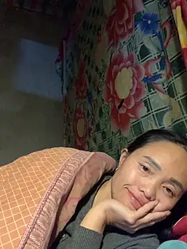 Snapshot of phuong_cute chatting on November 2025 12:59:03 PM phuong cute online show from November 2025 12:59:03 PM