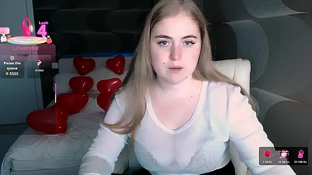 Kate Moan online show from February 2026 02:12:02 PM