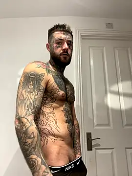 Snapshot of magicmichaell chatting on November 2025 10:36:01 AM magicmichaell online show from November 2025 10:36:01 AM