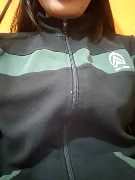 Hot  girls001 online show from November 2025 05:01:02 PM