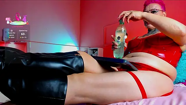 MATURE HARDCORE online show from December 2025 03:13:01 AM