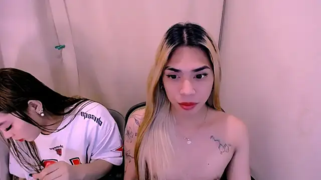 Snapshot of velvetviper06 chatting on March 2026 01:03:02 PM velvetviper06 online show from March 2026 01:03:02 PM