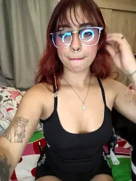 Snapshot of Sarah_Lark- chatting on November 2025 01:30:02 AM Sarah Lark- online show from November 2025 01:30:02 AM