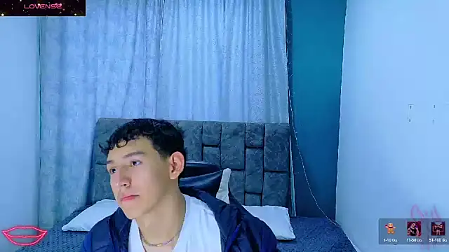 Snapshot of FelipeGonzalezz chatting on January 2026 12:21:02 PM FelipeGonzalezz online show from January 2026 12:21:02 PM