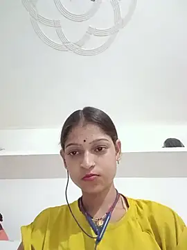 Snapshot of Mohnicute chatting on June 2026 06:51:02 PM Mohnicute online show from June 2026 06:51:02 PM