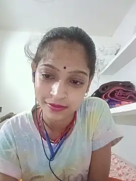 Snapshot of Mohnicute chatting on July 2026 06:47:01 PM Mohnicute online show from July 2026 06:47:01 PM