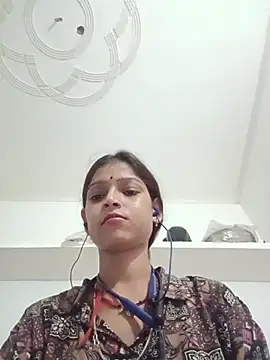 Snapshot of Mohnicute chatting on July 2026 06:43:02 PM Mohnicute online show from July 2026 06:43:02 PM