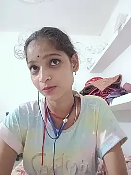 Snapshot of Mohnicute chatting on July 2026 06:46:02 PM Mohnicute online show from July 2026 06:46:02 PM