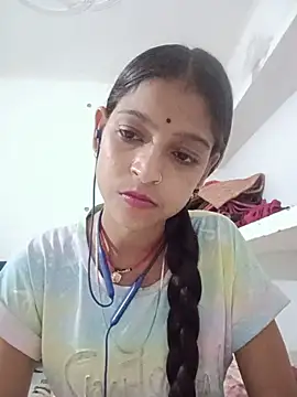 Snapshot of Mohnicute chatting on July 2026 06:47:02 PM Mohnicute online show from July 2026 06:47:02 PM