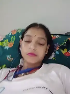 Snapshot of Mohnicute chatting on July 2026 07:39:01 PM Mohnicute online show from July 2026 07:39:01 PM