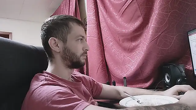 333Alone in theDark777 online show from November 2025 11:59:02 PM