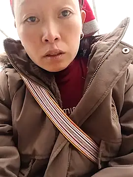 girl-hot2x online show from January 2026 02:25:01 AM