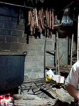 girl-hot2x online show from February 2026 12:26:01 PM