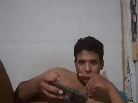 Snapshot of josecamsex27 chatting on January 2026 04:17:02 AM josecamsex27 online show from January 2026 04:17:02 AM