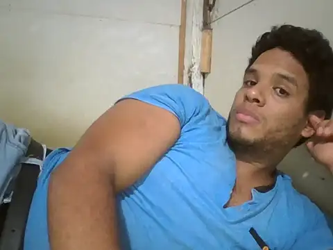 Snapshot of josecamsex27 chatting on February 2026 03:21:02 AM josecamsex27 online show from February 2026 03:21:02 AM