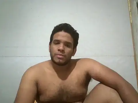 Snapshot of josecamsex27 chatting on February 2026 02:07:02 AM josecamsex27 online show from February 2026 02:07:02 AM