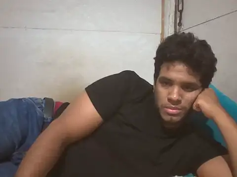 Snapshot of josecamsex27 chatting on February 2026 03:25:01 AM josecamsex27 online show from February 2026 03:25:01 AM