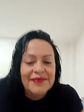 Snapshot of kristal253 chatting on November 2025 01:44:02 AM kristal253 online show from November 2025 01:44:02 AM