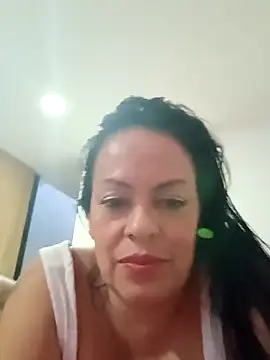 Snapshot of kristal253 chatting on November 2025 10:43:01 PM kristal253 online show from November 2025 10:43:01 PM