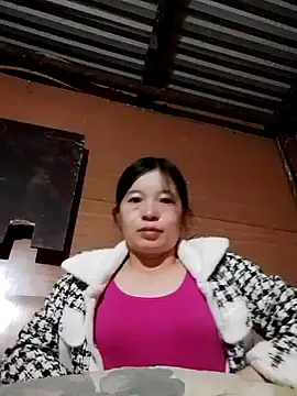 Snapshot of may-man chatting on November 2025 09:54:01 PM may-man online show from November 2025 09:54:01 PM