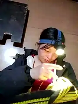 Snapshot of may-man chatting on November 2025 11:58:01 AM may-man online show from November 2025 11:58:01 AM