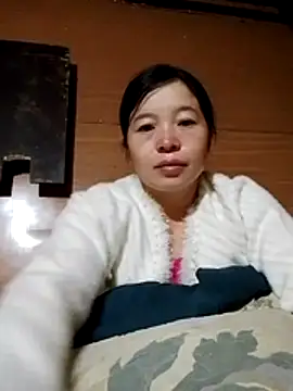 Snapshot of may-man chatting on November 2025 10:20:02 PM may-man online show from November 2025 10:20:02 PM