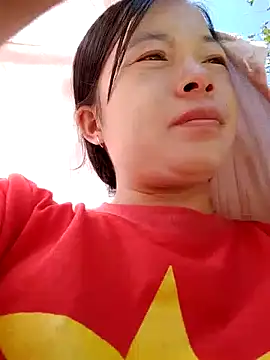 Snapshot of may-man chatting on November 2025 05:51:02 AM may-man online show from November 2025 05:51:02 AM