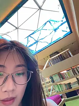 Snapshot of GG-BONG1 chatting on May 2026 08:19:01 AM GG-BONG1 online show from May 2026 08:19:01 AM