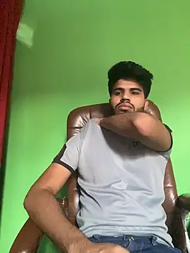 Snapshot of hotyyyyjonny chatting on May 2026 01:11:02 AM hotyyyyjonny online show from May 2026 01:11:02 AM
